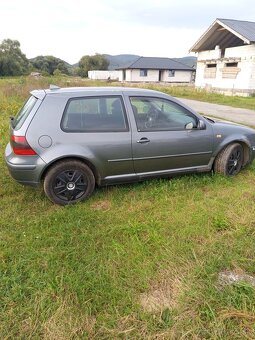 Volkswagen Golf 1.6 77kw - 4