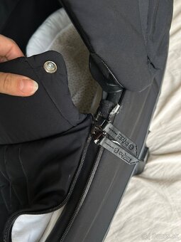 Cybex priam 2.0 deep black vanička 2021 - 4