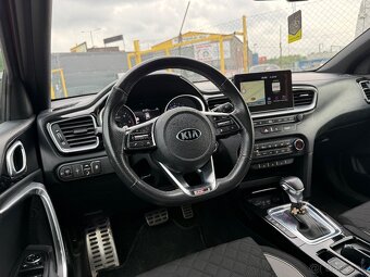 Kia Ceed 1.6 CRDi GOLD -V ZÁRUKE- NEBÚRANÉ - 4