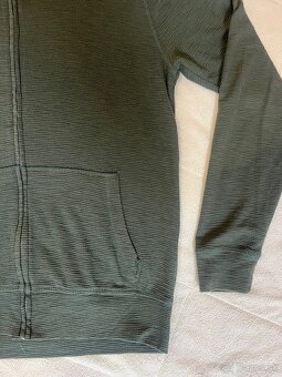 3 ks za 8 € spolu / panske mikiny na zips. - 4