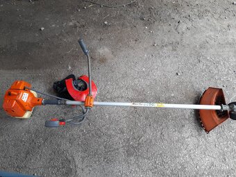 Oleo mac 753T - 4