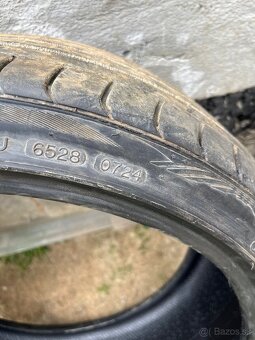 Letné pneu 235/35 r19 - 4