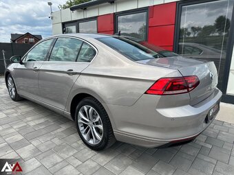 Volkswagen Passat 2.0 TDI DSG Business, F1 radenie, Keyless, - 4