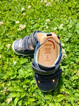 Chlapčenské kožené barefoot poltopánky GEOX, veľkosť 22 - 4