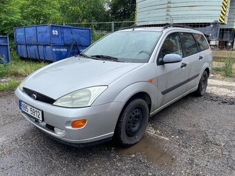 Ford Focus kombi 1.6 - 4