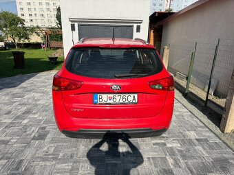 Kia Cee´d SW 1.6 GDI LX - 4