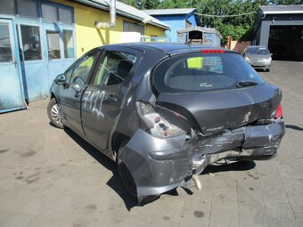 Peugeot 308 rozpredam na nahradne diely - 4