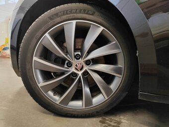 Škoda Superb Combi 2.0 TDI 190k L&K DSG EU6 - 4