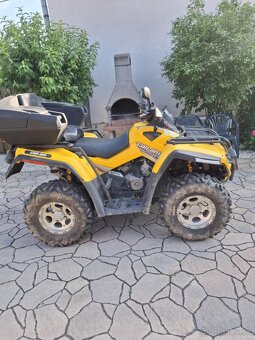 Can Am outlander 800 - 4