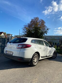 Renault Mégane Grandtour III 1.5 dCi - 4
