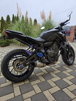 Yamaha MT-07 (2021) – 54 kW / v TP 35 kW – A2 - 4