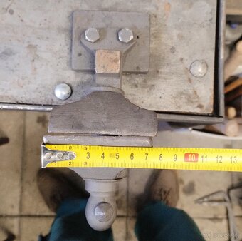 Malý kováčsky zverák - 4