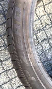 315/30 R21 Pirelli Pzero - 4