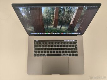 MacBook Pro 15" 2018 | i7 • 16GB • 256GB - 4