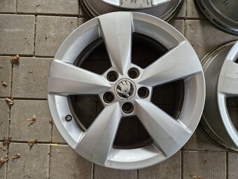 Skoda 5x100 R15-Pneu Mam - 4
