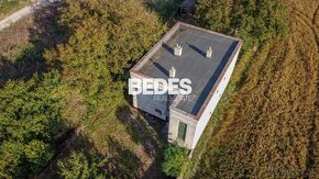 BEDES | Priestranný rodinný dom vhodný aj na investíciu - 4