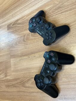 PS3 Ultra Slim 500 GB+2 ovládače+hry+volant - 4