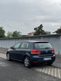 VW Golf 6 - 4