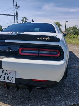 Dodge Challenger Scat Pack Shaker Widebody - 4