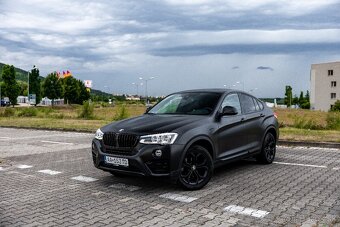 BMW X4 30d Xline - 4