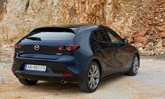 Mazda 3 - 4