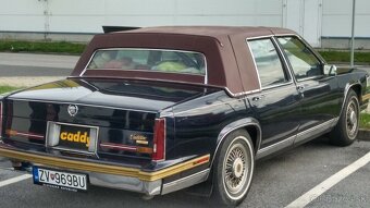 Cadillac Deville, 6 miestny sedan - 4