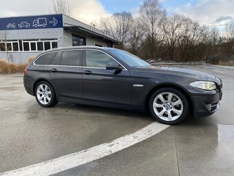 BMW rad 5 Touring 525d A/T - 4