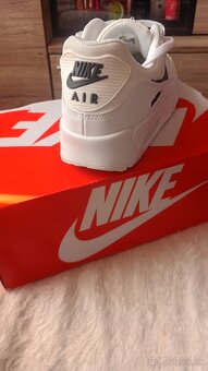Nike  Air Max 90 - 4
