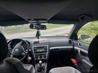 Škoda octavia 2 rs 125 kw - 4