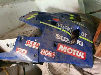 Suzuki GSX R 600 SRAD - 4