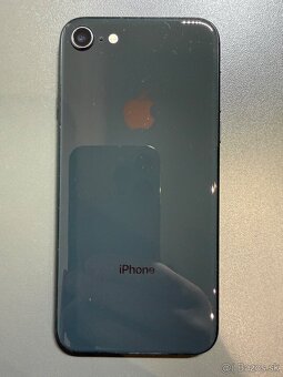 iPhone 8 64GB Space Gray - 4