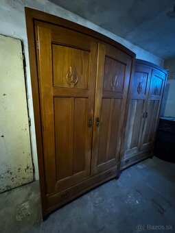 Staré skrine drevené stolik - 4