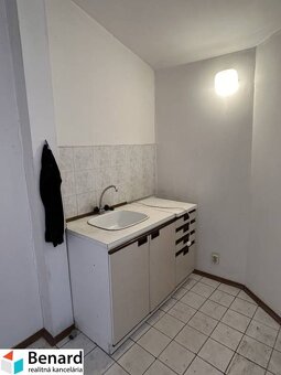 Polyfunkčná budova na bývanie/podnikanie, Vajanského ul. Pre - 4