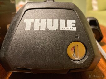 Thule strešný nosič / strešné tyče + pätky set, raz použité - 4