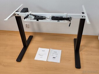 Elektrický výškovo nastaviteľný stôl Alza Ergo 140x80 cm - 4