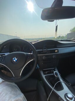 BMW E91 2.0 - 4