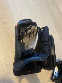 Lapacka a vyrazacka CCM EFlex 6 Senior Custom - 4