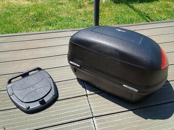 Predam kufor GIVI E470 Simply s montazou - 4