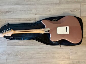 Fender Squier Jazzmaster – Burgundy Mist - 4
