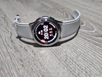 Samsung Galaxy Watch 4 Classic v záruke - 4