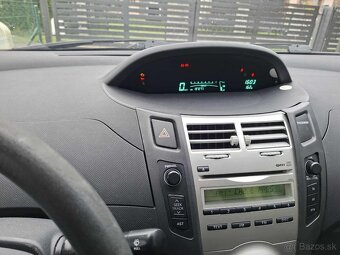 Toyota Yaris 1.0 TB SD - 4