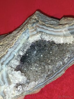 CAchátová geóda s chalcedonom a ametystom v dutine- Brazília - 4