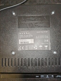 Kiano SLIM TV 32" - 4