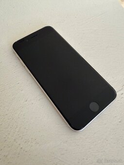Iphone SE 2022 - 4