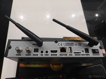 Satelitný prijímač Octagon SF8008 4K - 4