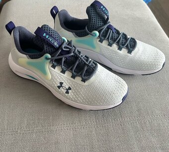 Bežecké topánky Under Armour a ON - 4