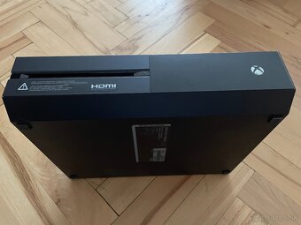 XBOX ONE 500GB + ovladac + 10 hier - 4