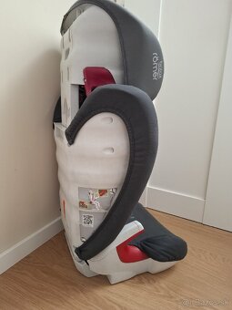 Predám detskú autosedačku Romer Britax - 4