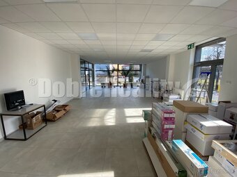 Na prenájom pekný obchodný priestor o rozlohe 110 m2 v Rima - 4