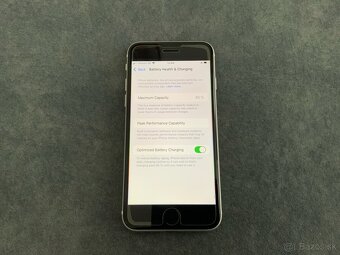iPhone SE (2. Generácie 2020) 128 GB - 4